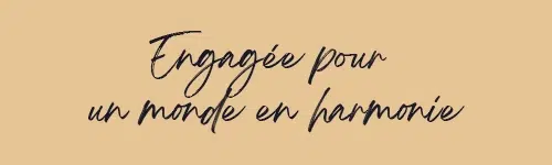 devise manuscrite « engagée pour un monde en harmonie »