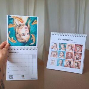 Présentation du calendrier astro 2026 avec la couverture à droite et la double page du signe astrologique du poisson à gauche.